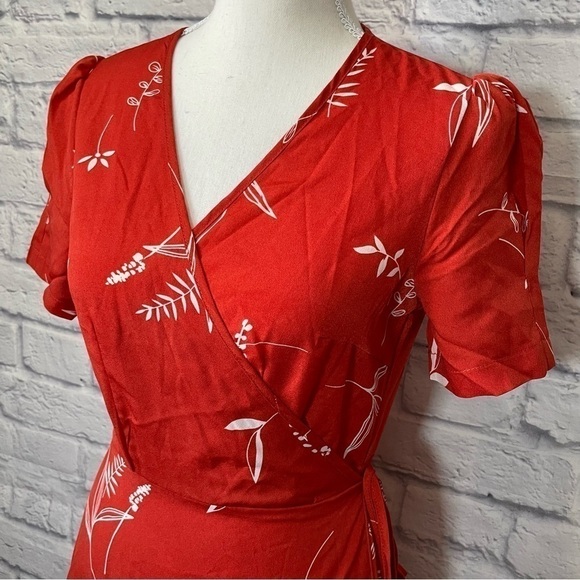 SHEIN Floral Print Maxi True Wrap Short Sleeve Dress Size Extra Small - Picture 3 of 9